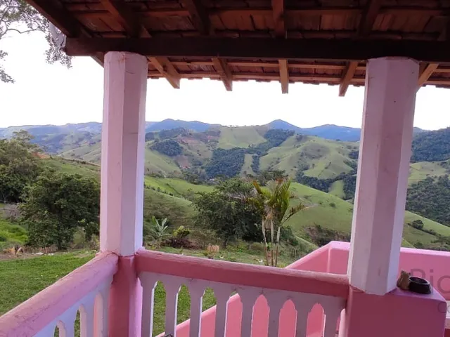 Imagem 3: Imperdível Chácara à Venda em Itajubá-MG, Bairro Angolá: 4 Quartos, 1 Sala, 1