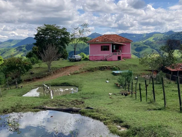 Imagem 5: Imperdível Chácara à Venda em Itajubá-MG, Bairro Angolá: 4 Quartos, 1 Sala, 1