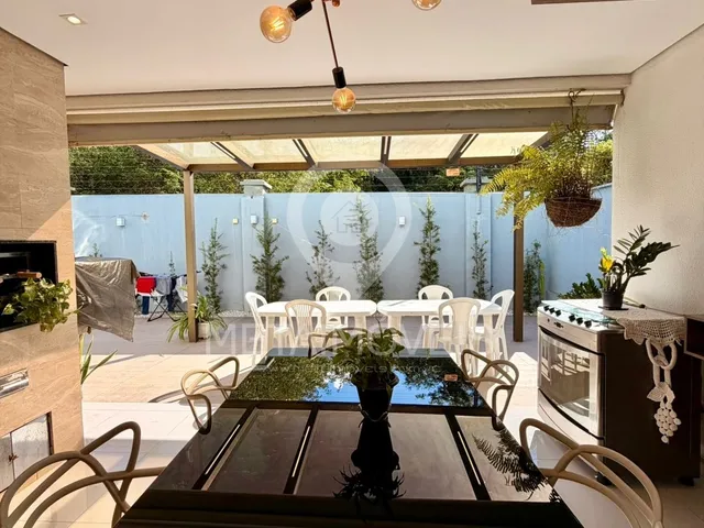 Imagem 2: Excelente oportunidade de locação: Casa de alto padrão com 5 quartos e 4 suítes no