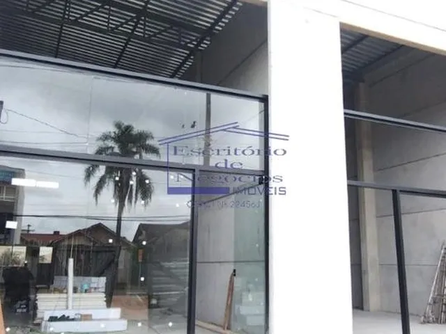Imagem 3: Aluguel de Loja Térrea Comercial em Porto Alegre, 150m2, Localização Estratégica em