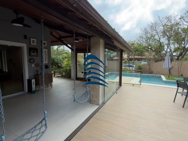 Imagem 5: CASA VENDA - JAGUARIBE Excelente casa à venda de 4 suítes, recém reformada, móveis
