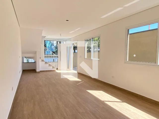 Imagem: Casa Residential em Osasco - São Paulo