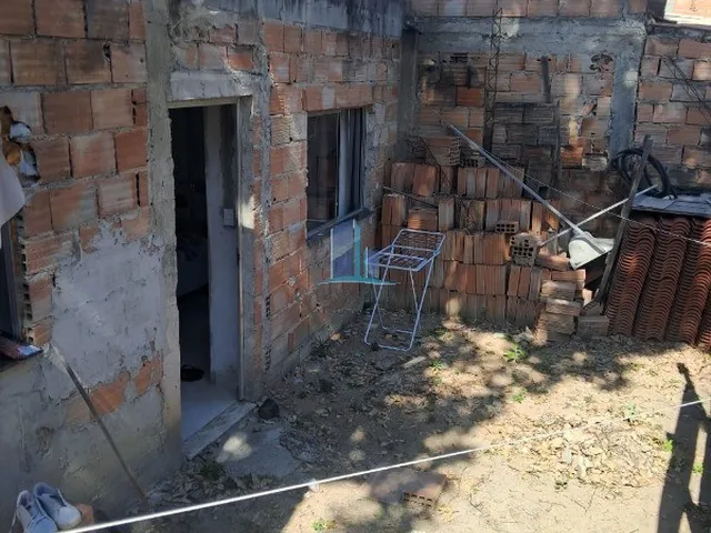 Imagem 7: Casa à venda em Betim-MG, bairro Alvorada: 2 quartos, 1 banheiro, 1 vaga, 150m²!