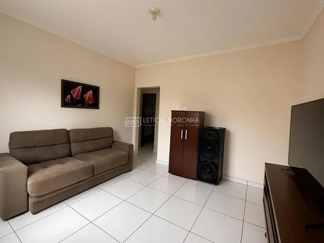 Imagem: Casa com 2 quartos à Venda, Residencial