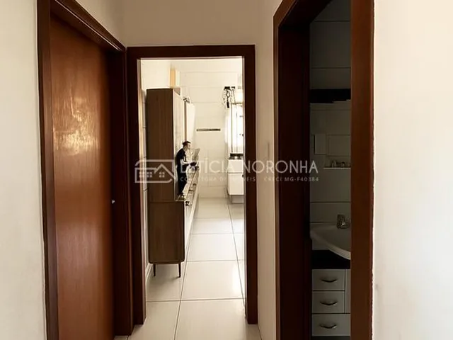 Imagem 2: Casa com 2 quartos à Venda, Residencial Carioca - São Lourenço