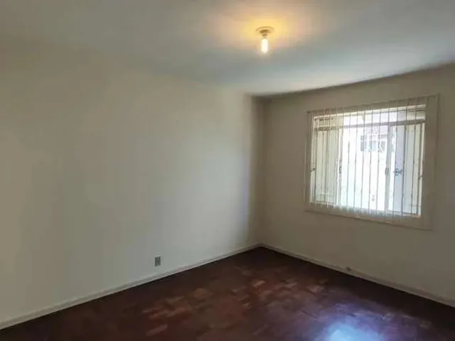 Imagem 9: Casa para Venda em Ponta Grossa, Jardim Carvalho, 3 dormitórios, 2 banheiros, 3 vagas