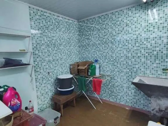 Imagem 8: Casa para Venda em Ponta Grossa, Jardim Carvalho, 3 dormitórios, 2 banheiros, 3 vagas