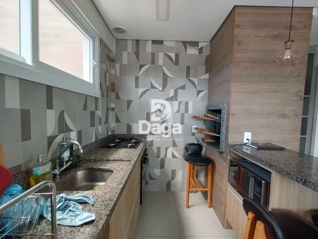 Imagem 9: Apartamento 1 dormitório - Sacada com churrasqueira - Trindade - Florianópolis