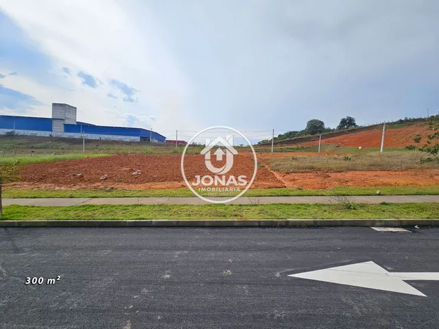 Imagem: Lote com 300,00 M²
