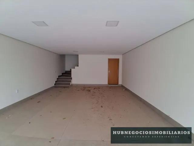 Imagem 2: Casa de condomínio à venda em Montes Claros, Ibituruna, com 4 quartos, 570m²