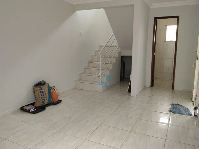 Imagem 15: P style="line-height: 1.4;">Localizada na Rua Giuseppe Covacci Júnior, 448, esta casa