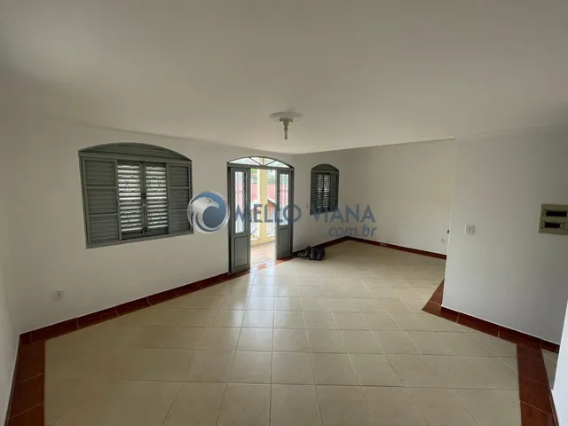 Imagem: Casa Arejada, Ensolarada em Bairro Residencial