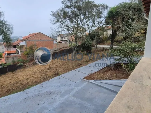 Imagem 10: Excelente chácara localizada em área urbana, com sala com varanda, 4 quartos (sendo 2