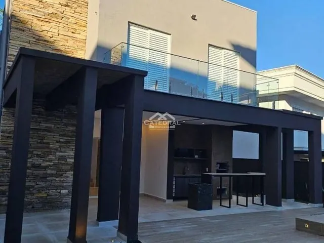 Imagem: Casa com 3 Dormitórios À Venda, 161 M²