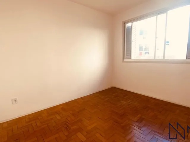 Imagem 6: Apartamento 2 Dormitórios com Sacada e Garagem no Bairro Fátima!