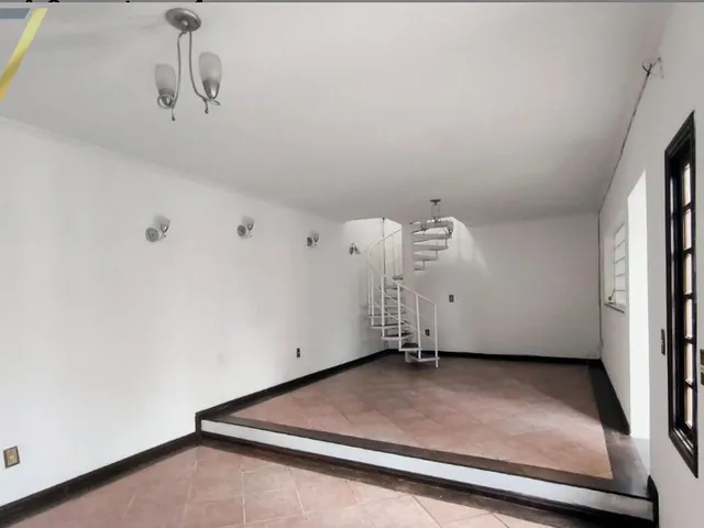 Imagem: Sobrado com 372M² À Venda Ou Locação