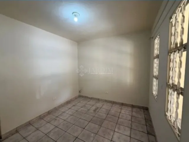 Imagem 6: CASA COM EDÍCULA