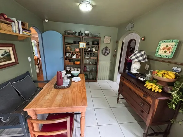 Imagem 11: Venda - Casas - 5 dormitórios - Quitandinha - Petrópolis - RJ