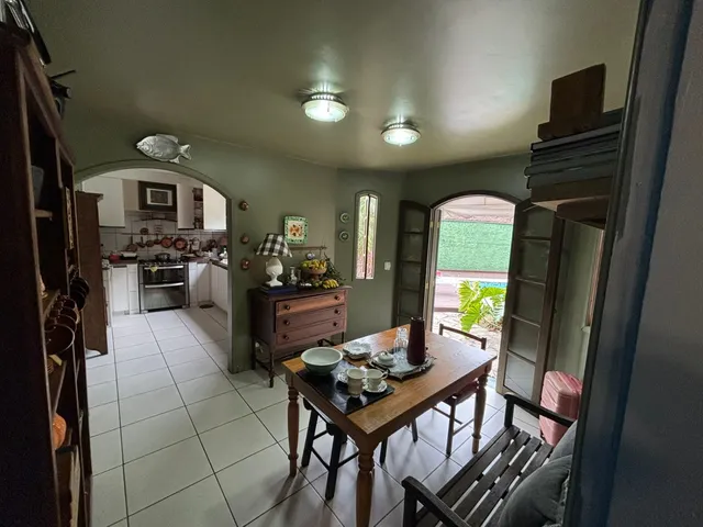 Imagem 12: Venda - Casas - 5 dormitórios - Quitandinha - Petrópolis - RJ