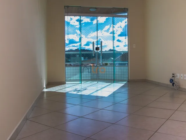 Imagem 5: Apartamento à venda em Itajubá-MG, bairro Medicina: 3 quartos, 1 suíte, 2 salas, 2