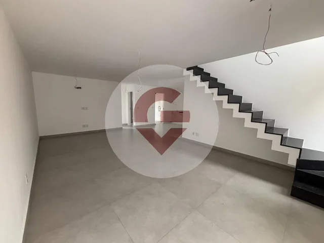 Imagem: CASA DUPLEX RESIDENCIAL em Rio de Janeiro