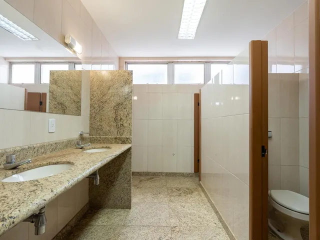 Imagem 4: P style="line-height: 1.4;">SEDE INSTITUCIONAL NO SAUS – 1.985 M² – AUDITÓRIO PARA