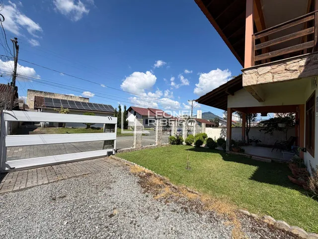 Imagem 2: Casa com 3 Dormitórios À Venda, 217 M² no Bairro das Nações - Timbó/Sc