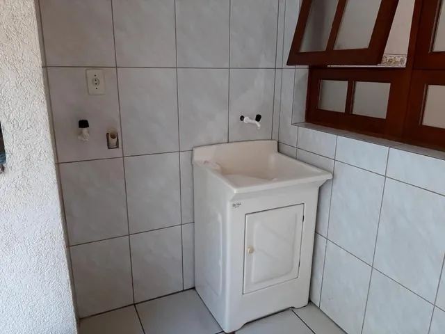 Imagem 9: Amplo 2 Dorm À 150M da Av. Flores da Cunha