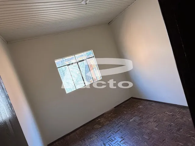 Imagem 4: CASA 03 QUARTOS Casa com 3 dormitórios