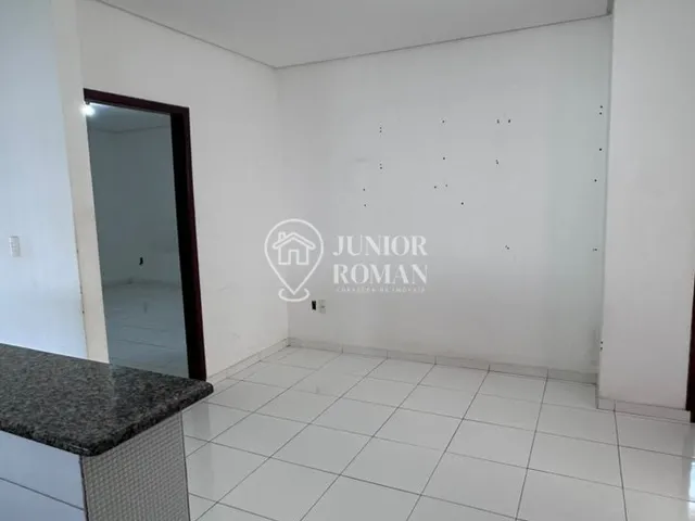 Imagem 3: CASA AMPLA COM 3 DORM I SUITE l VARANDA LATERAL I SEM VAGA - VILA REGINA - BARREIRAS/BA
