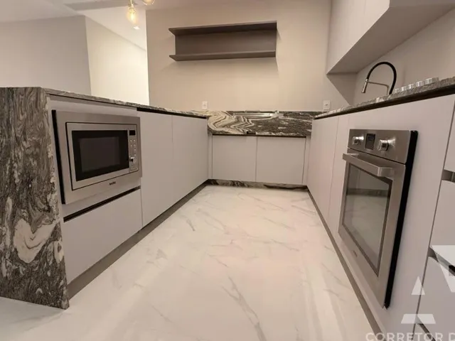 Imagem 10: Apartamento para locação no Centro de Balneário Camboriú-SC: 4 quartos, 2 suítes, 1