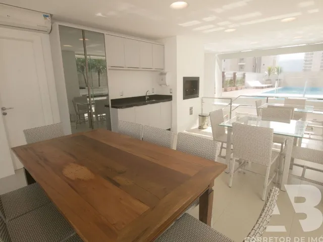 Imagem 15: Apartamento de luxo com 2 quartos e 2 suítes no coração de Balneário Camboriú