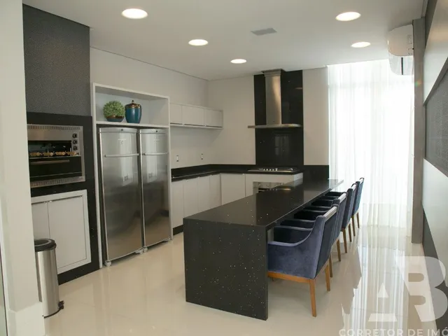 Imagem 7: Apartamento de luxo com 2 quartos e 2 suítes no coração de Balneário Camboriú