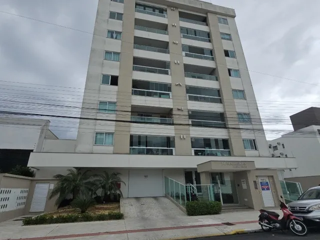 Imagem 14: Venda de Apartamento no Centro de Camboriú-SC: 2 Quartos, 1 Suíte, 2 Salas, 2