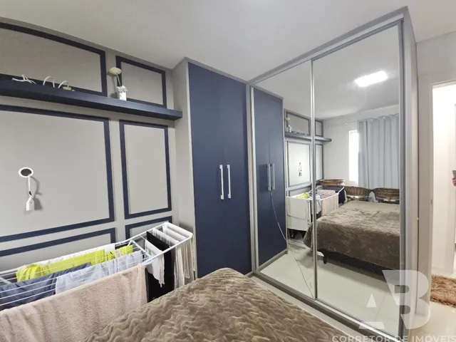 Imagem 13: Venda de Apartamento no Centro de Camboriú-SC: 2 Quartos, 1 Suíte, 2 Salas, 2