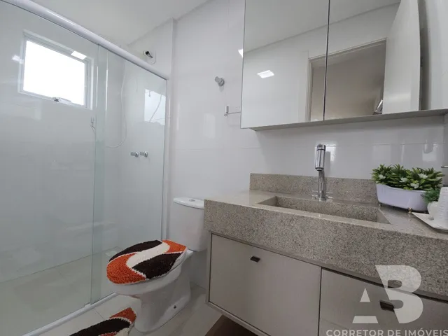 Imagem 9: Venda de Apartamento no Centro de Camboriú-SC: 2 Quartos, 1 Suíte, 2 Salas, 2