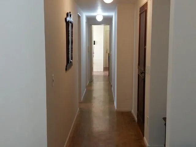 Imagem 2: Apartamento À Venda no Centro de Balneário Camboriú-Sc: 3 Quartos, 3 Suítes, 4 Banheiros, 125M² de Área