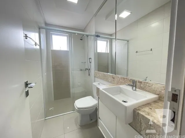 Imagem 8: Imperdível Oportunidade: Apartamento de Luxo com 3 Suítes e 3 Vagas de Garagem no Centro de Balneário Camboriú-Sc!