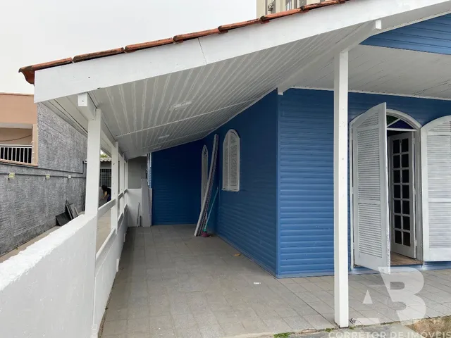 Imagem: Imperdível Casa para Venda em Camboriú-Sc
