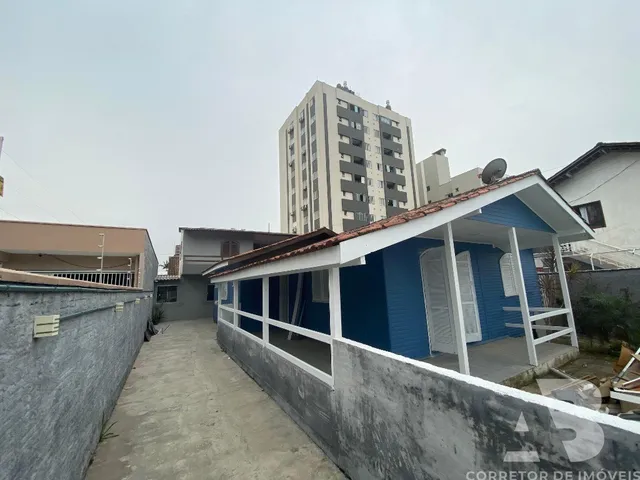 Imagem 5: Imperdível: Casa para Venda em Camboriú-Sc, Tabuleiro (Monte Alegre) - 3 Quartos, 1 Suíte, 312M² de Área