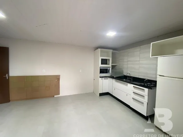 Imagem 7: Imperdível: Casa para Venda em Camboriú-Sc, Tabuleiro (Monte Alegre) - 3 Quartos, 1 Suíte, 312M² de Área