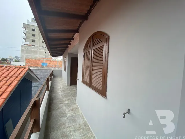 Imagem 10: Imperdível: Casa para Venda em Camboriú-Sc, Tabuleiro (Monte Alegre) - 3 Quartos, 1 Suíte, 312M² de Área