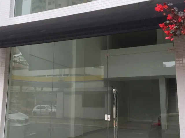 Imagem: Sala Comercial com Mezanino no Centro de