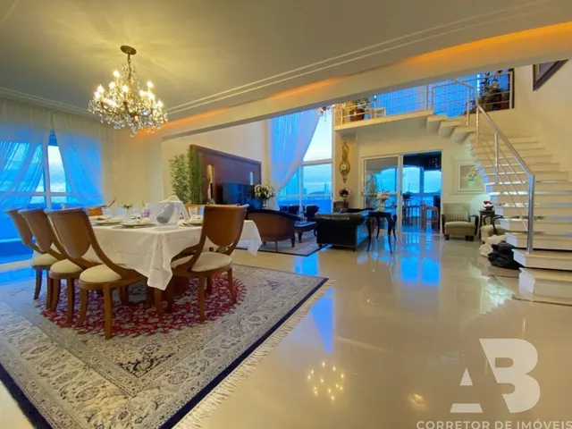 Imagem: O apartamento possui 3 Dormitórios, 3 Suítes, 4