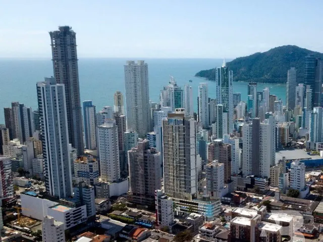 Imagem 3: Azure Residence Apartamento com 4 dormitórios