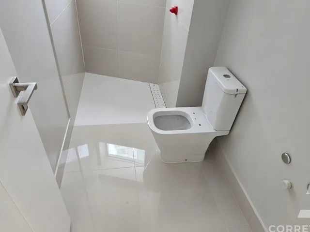 Imagem 2: One Tower Apartamento com 4 dormitórios
