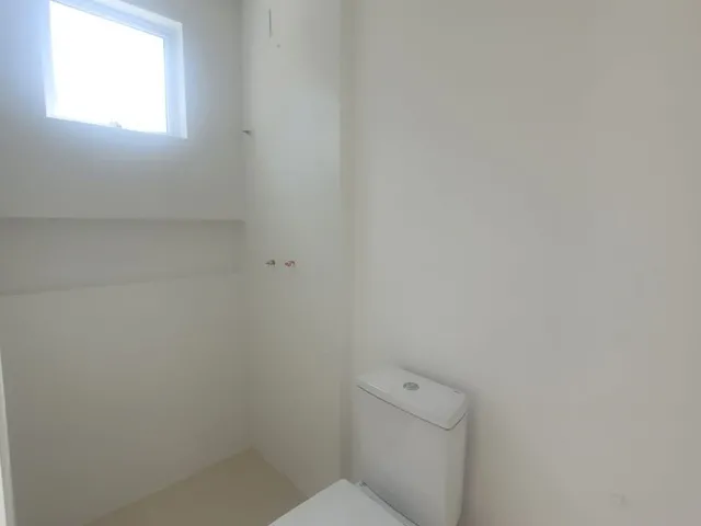 Imagem 14: Venda de Apartamento de Luxo em Camboriú-SC - 2 Quartos, 2 Suítes, 2 Salas e mais!