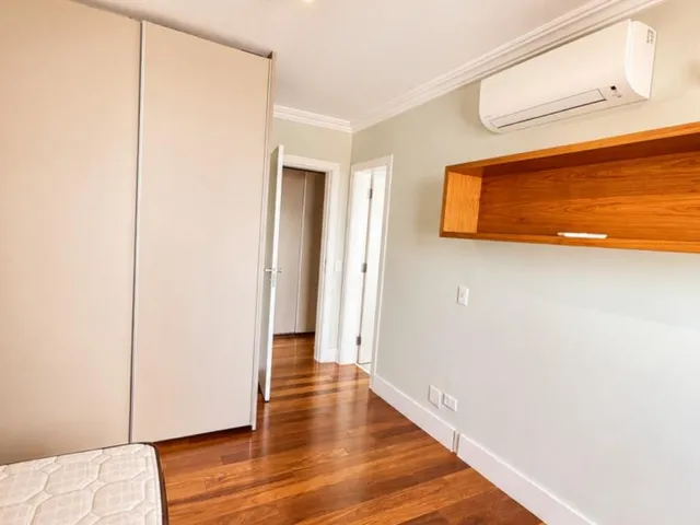 Imagem 9: Apartamento de Luxo no Brooklin: 3 Quartos, 3 Suítes, 3 Salas, 5 Banheiros, 3 Vagas em São Paulo-Sp, 180M²