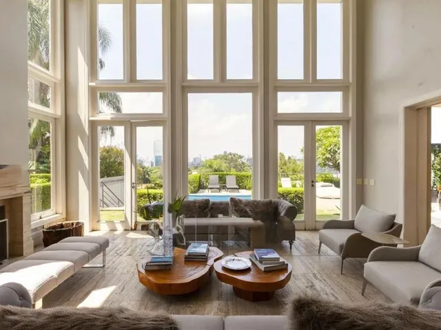 Imagem: Imóvel de luxo em São Paulo-SP Casa à