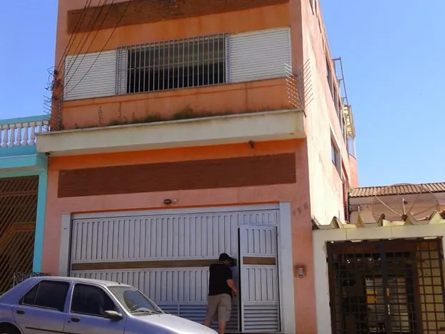 Imagem 1: 0 Casa com 4 dormitórios